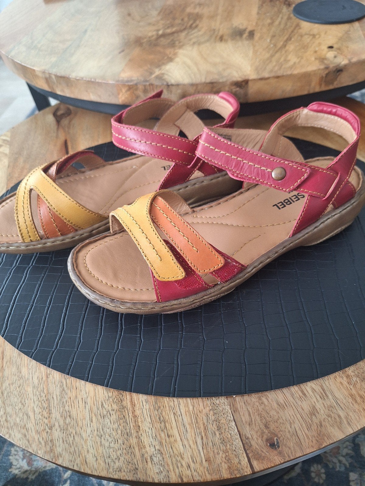 Josef Seibel sandalen, Josef Seibel, Gedragen, Rood, Sandalen of Muiltjes