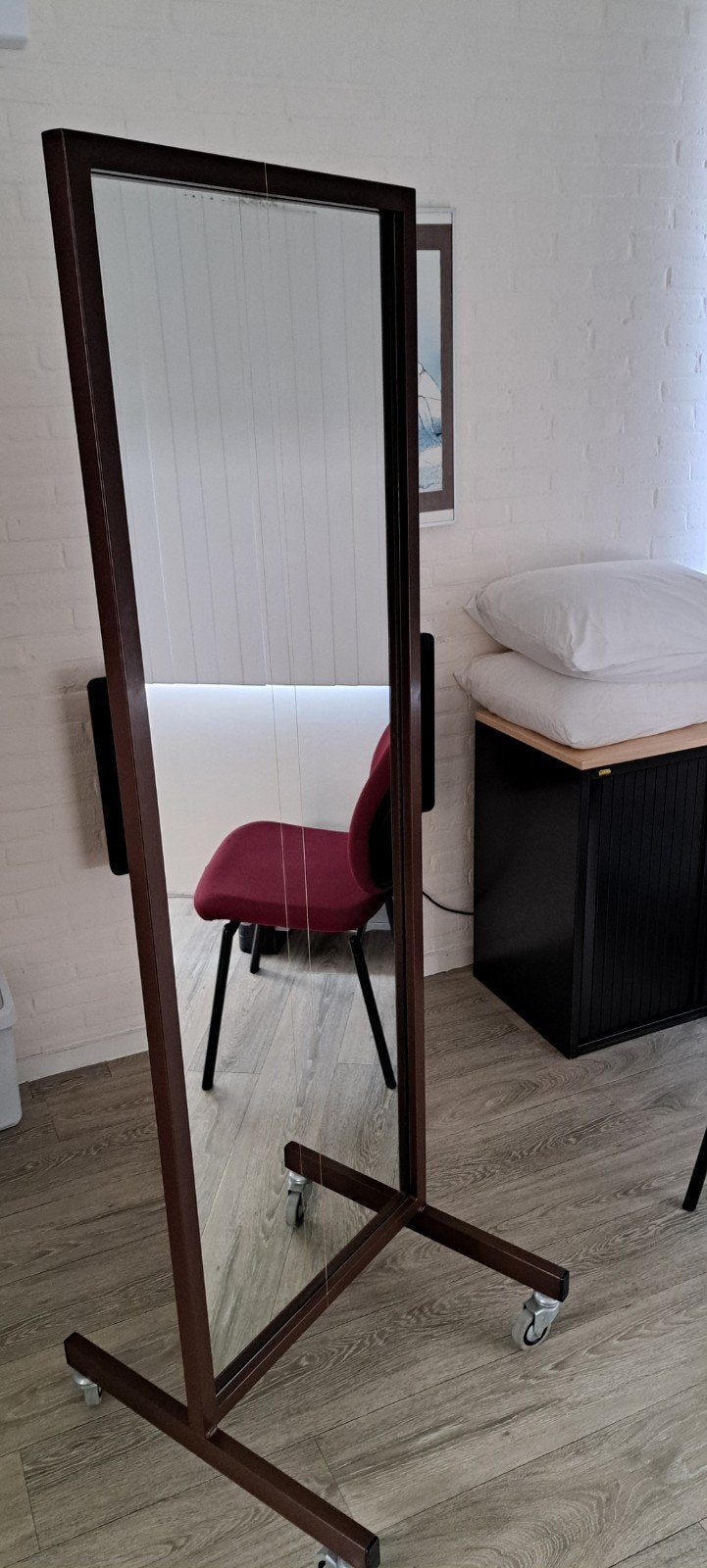 Staande spiegel op wieltjes, Ophalen, Rechthoekig, Minder dan 50 cm, 150 tot 200 cm