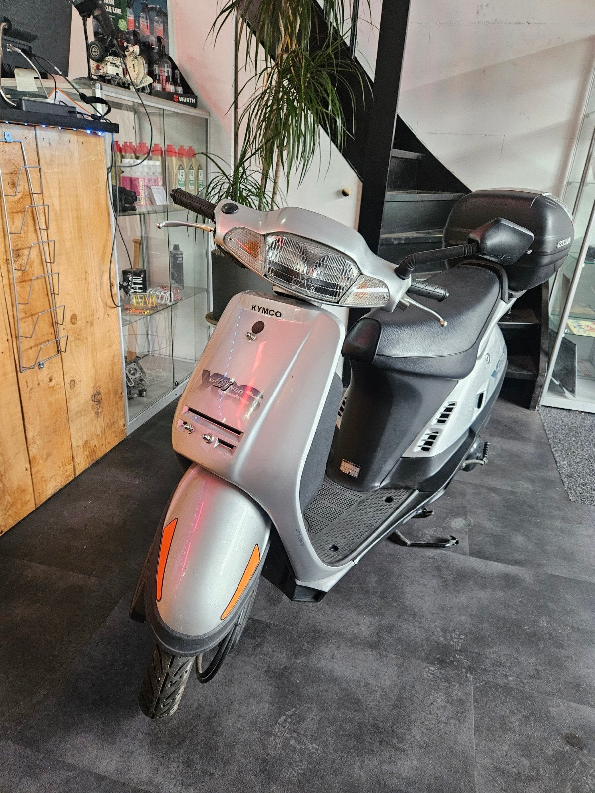 Kymco DJ, Ophalen, Overige modellen, Zo goed als nieuw, Benzine