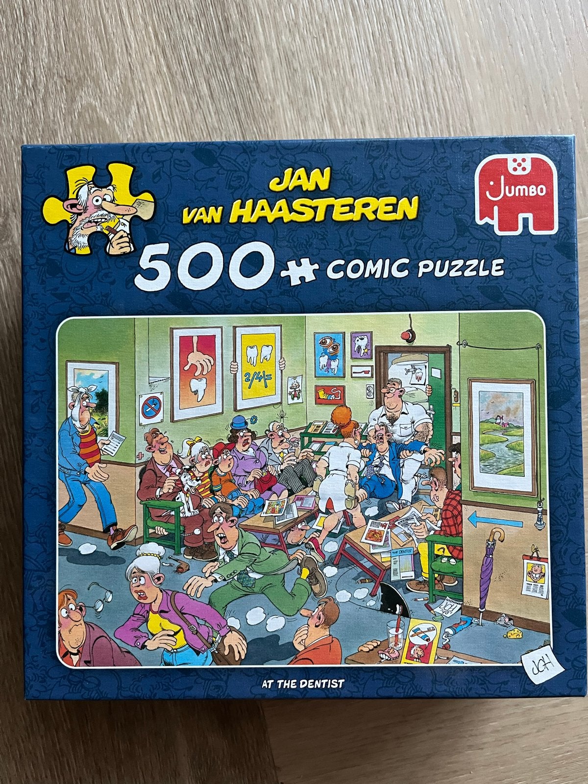Jan van Haasteren Comic Puzzel - At the Dentist 500 stukjes, Hobby en Vrije tijd, Denksport en Puzzels, Ophalen of Verzenden, 500 t/m 1500 stukjes