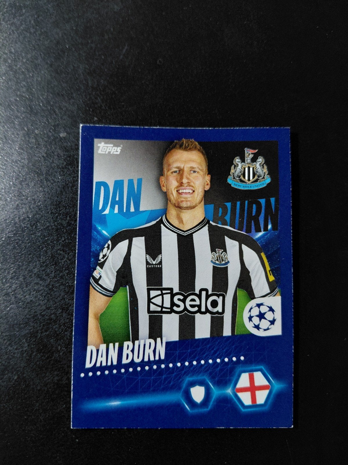 Dan burn (newcastle united) topps, Verzenden, Nieuw, Buitenlandse clubs, Spelerskaart