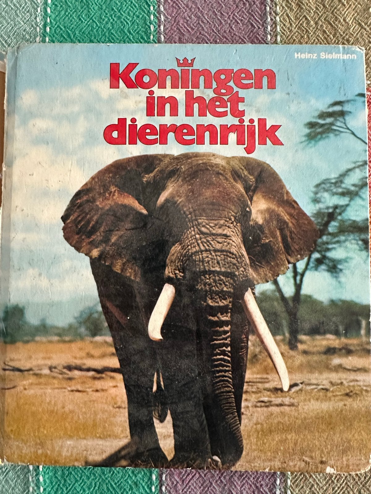 Stickerboek Koningen in het Dierenrijk (Esso), Ophalen of Verzenden, Gelezen, Natuur algemeen