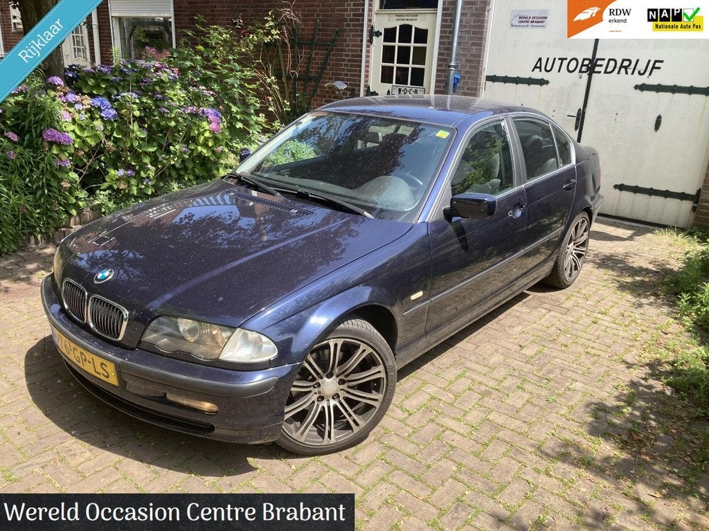 BMW 3-serie 325i Executive automaat, Auto's, Automaat, Gebruikt, Blauw, Origineel Nederlands