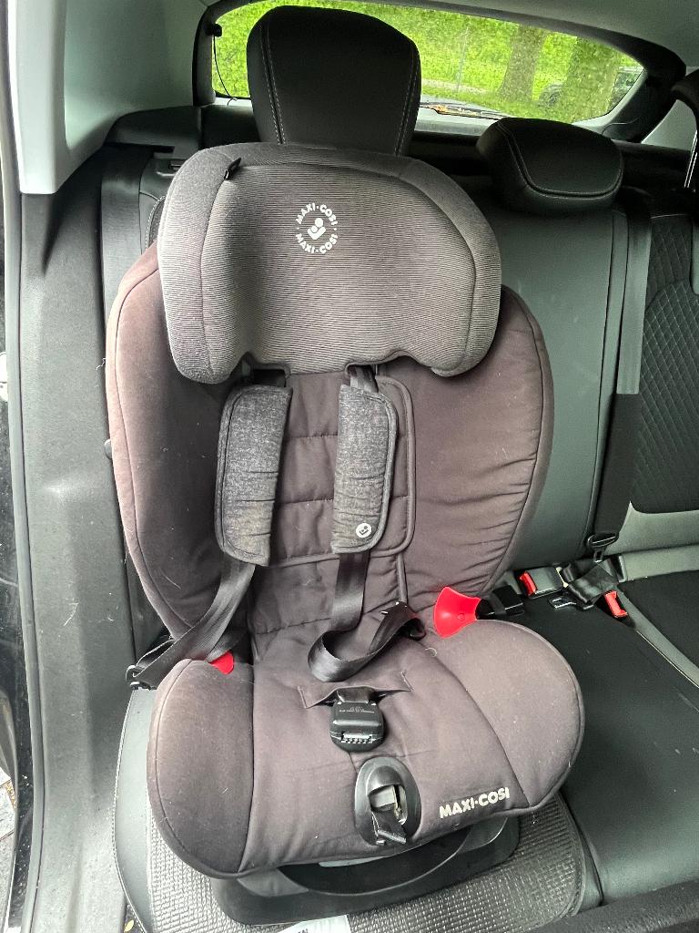 Maxi Cosi Titan Pro, Kinderen en Baby's, Autostoeltjes, Ophalen, Zo goed als nieuw, 9 t/m 36 kg, Isofix