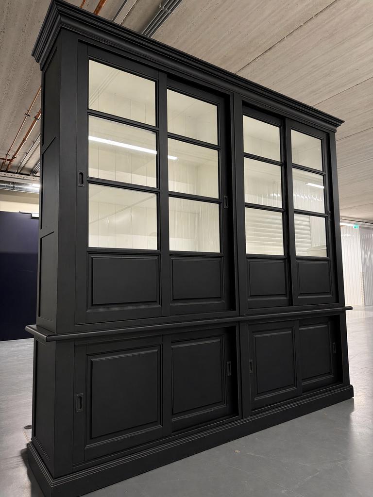 Zwarte Boekenkast met Deuren XL 245 cm Breed #K33, Huis en Inrichting, Met deur(en), 200 cm of meer, Ophalen of Verzenden, Zo goed als nieuw