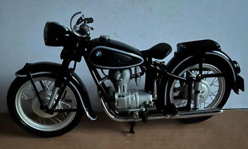 Te koop Schuco BMW R25/3 klassier 1:10 met originele doos‼️, Ophalen of Verzenden