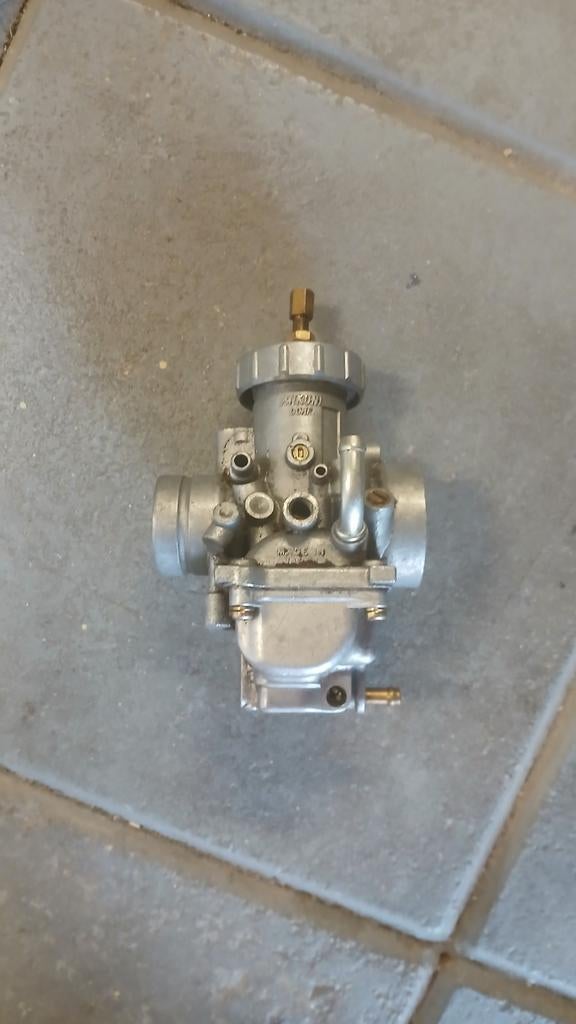 Mikuni corp 28mm carburateur, 4 bedels of meer, Ophalen of Verzenden, Overige materialen, Overige merken