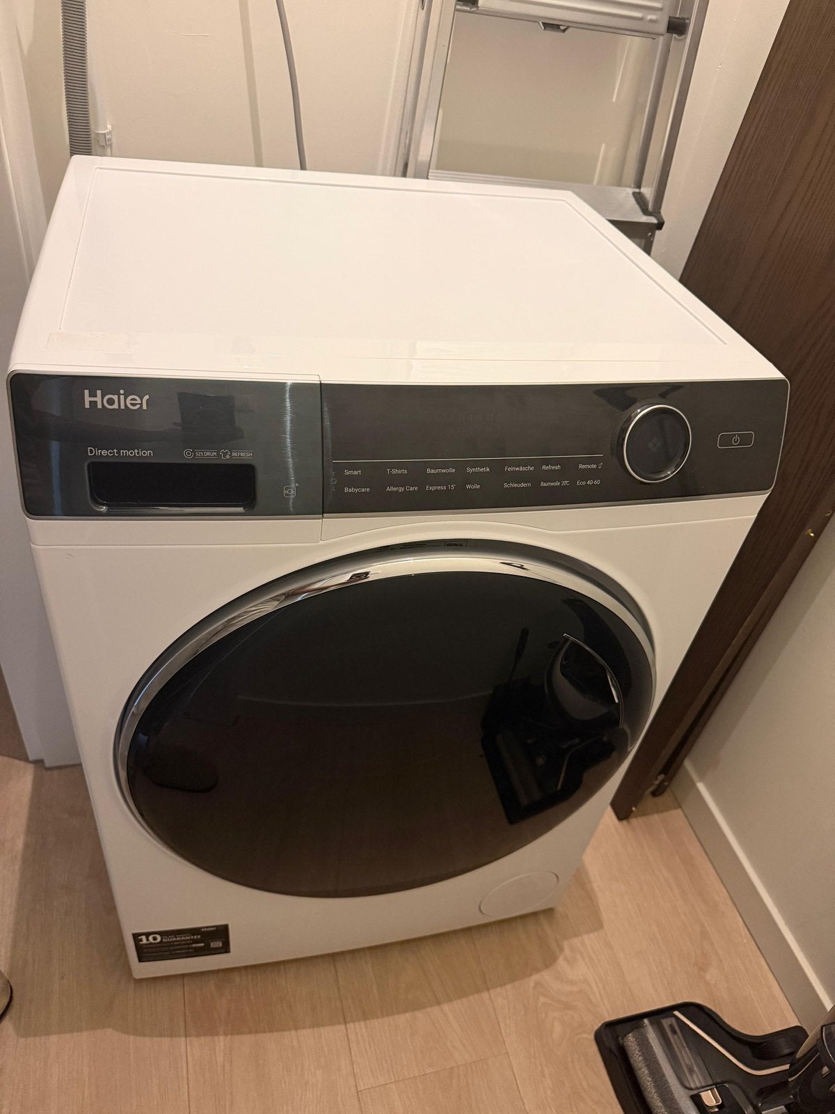 Wasmachine - Haier HW90-BD14979U1, Ophalen, 1200 tot 1600 toeren, 8 tot 10 kg, Zo goed als nieuw