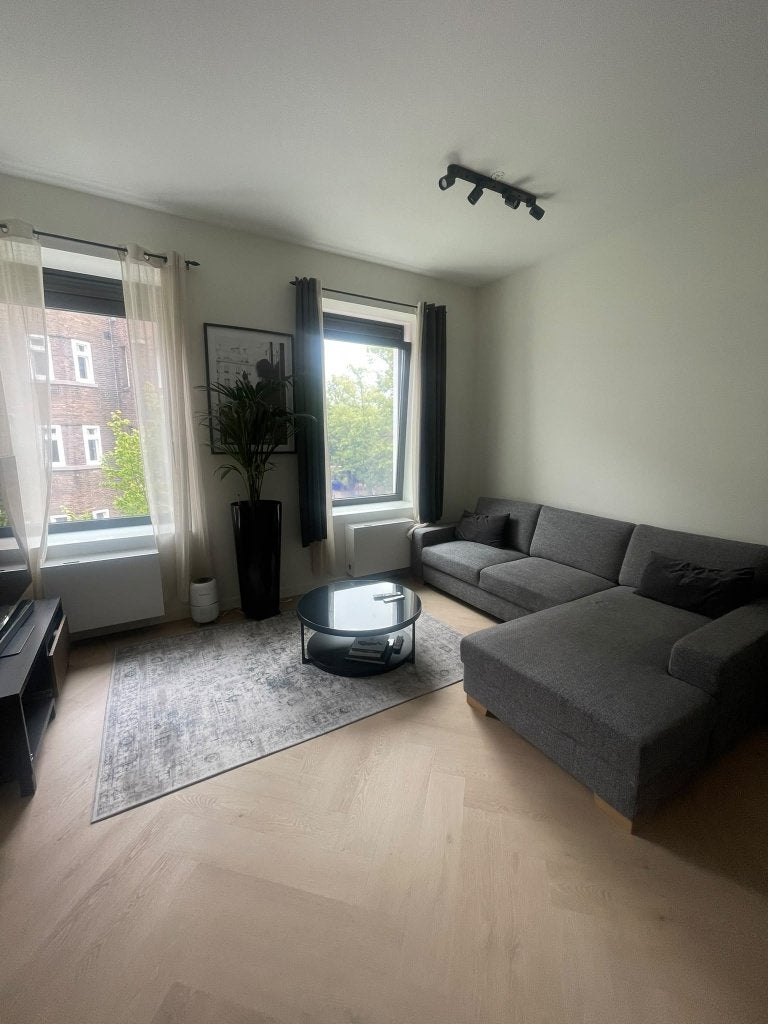 Appartement te huur Centrum Eindhoven, Noord-Brabant, Direct bij eigenaar, 2 kamers, Eindhoven