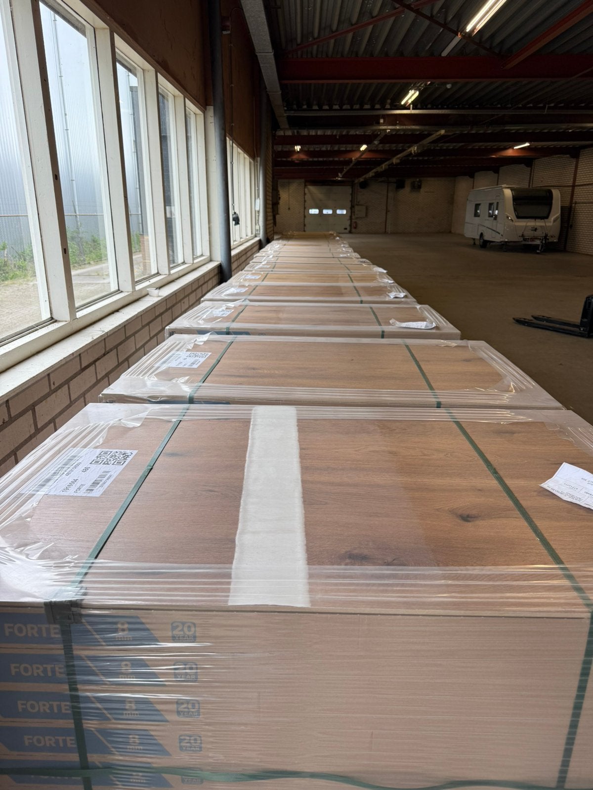 Artens laminaat 25 pallets beschikbaar, Ophalen, 50 tot 150 cm, Nieuw, 10 m² of meer