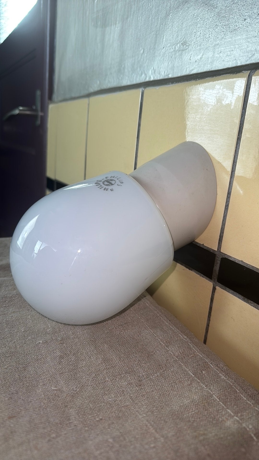 Vintage Phillips wandlamp voor buiten of binnen, Gebruikt, Philips, Geschikt voor buiten, Glas