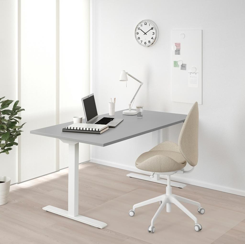 IKEA RODULF Zit-Sta Bureau 140x80 cm – Nieuw in Doos, Zit-sta bureau, In hoogte verstelbaar, Spaanplaat of MDF, Nieuw