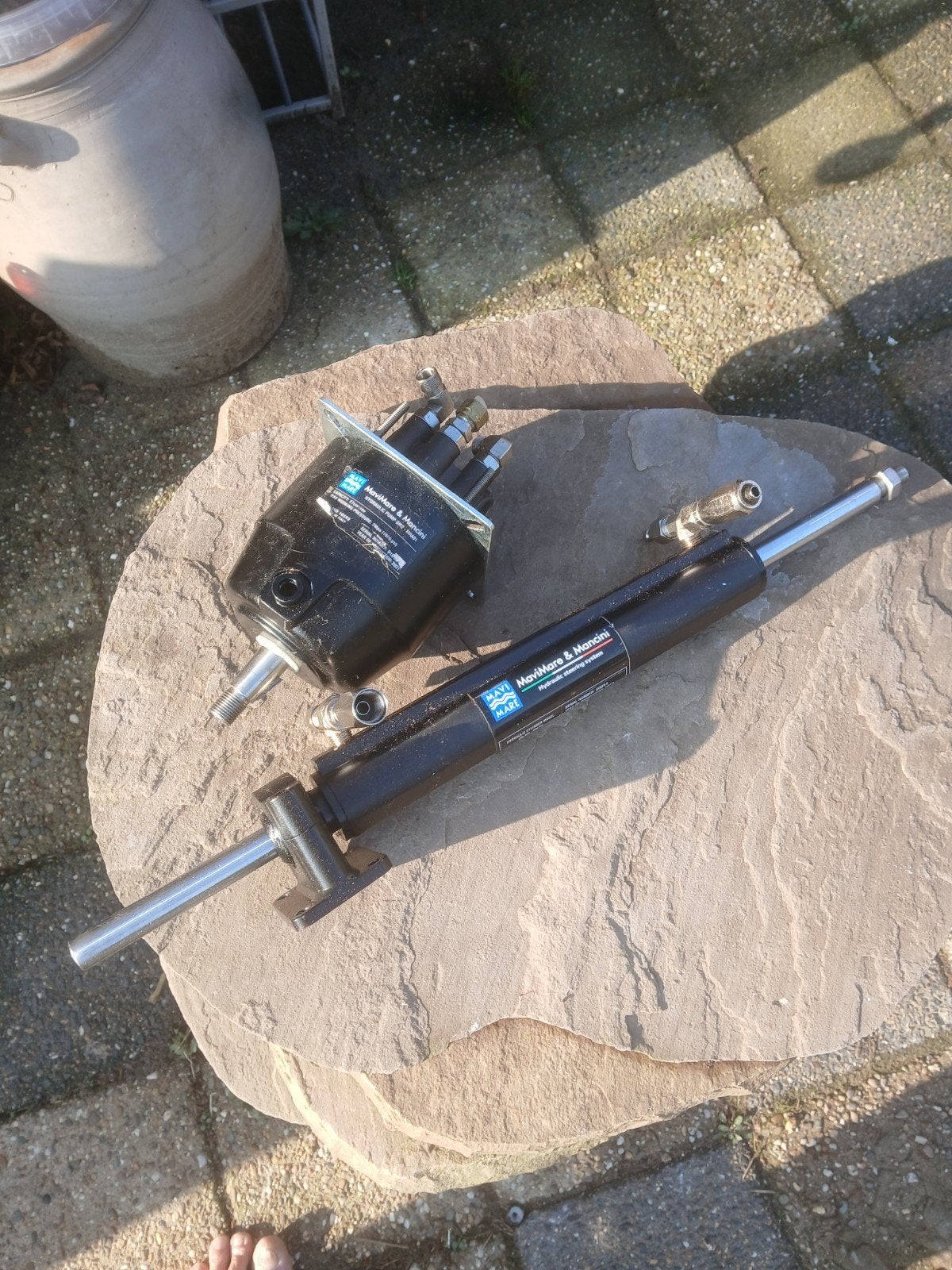 stuurpomp met cylinder en slangen, Watersport en Boten, Ophalen, Gebruikt, Motor en Techniek, Motorboot