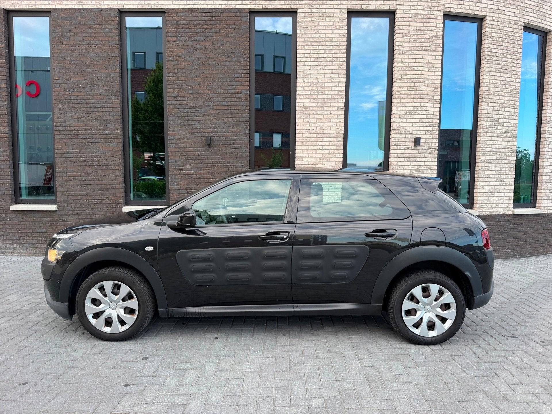 Citroen C4 Cactus 1.2 PureTech Business, Auto's, Citroën, 82 pk, Origineel Nederlands, Bedrijf, 3 cilinders