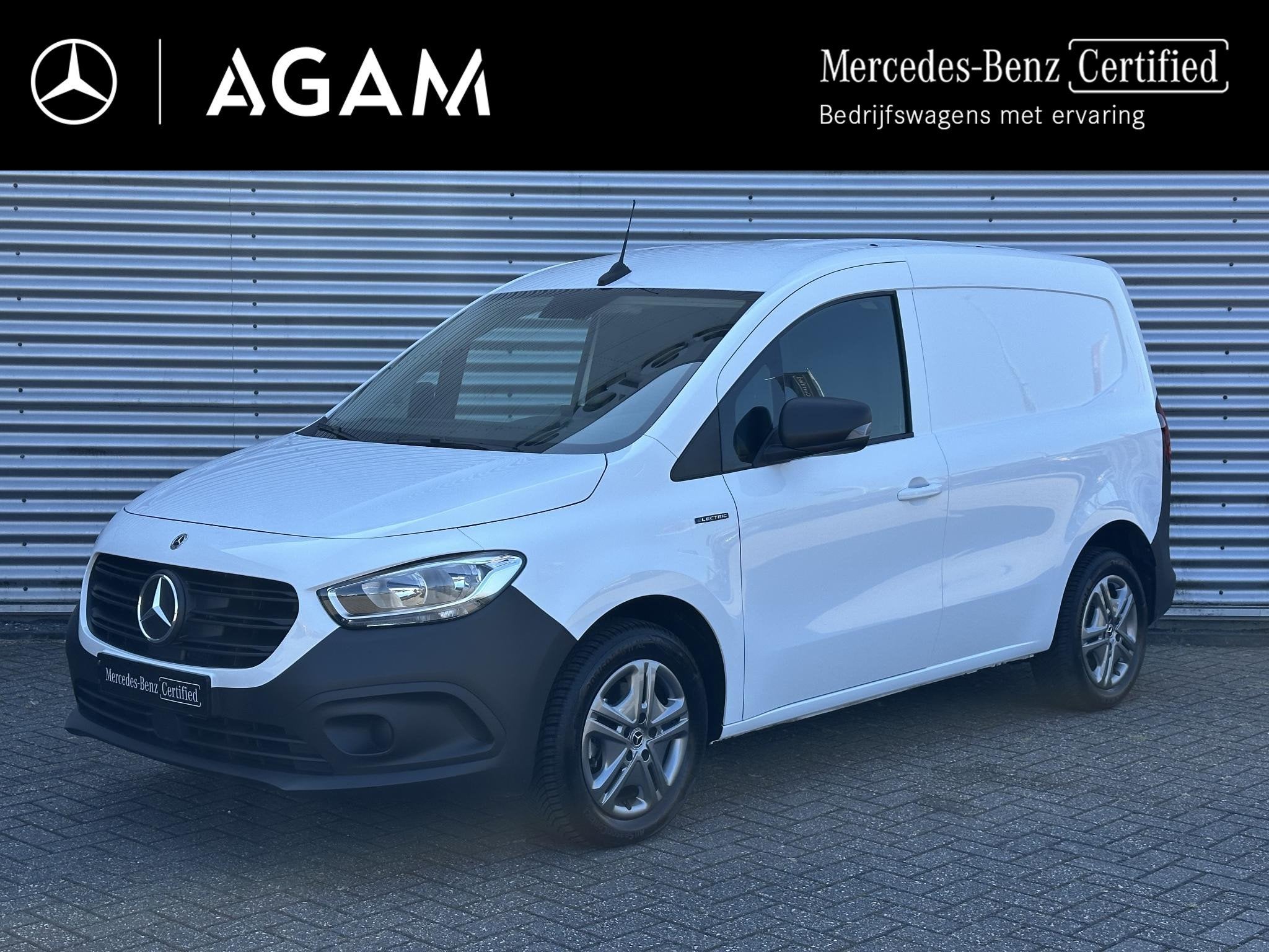 Mercedes-Benz eCitan L1 Pro 51 kWh | Bijrijdersbank | Snella, Auto's, Stof, Zwart, Parkeersensor, 270 min