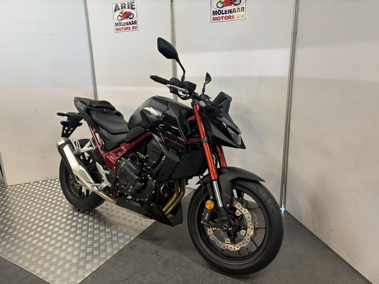 Honda CB750 Hornet E-Clutch (bj 2026), Motoren, Motoren | Honda, 2 cilinders, HONDA, Bedrijf, Onbekend