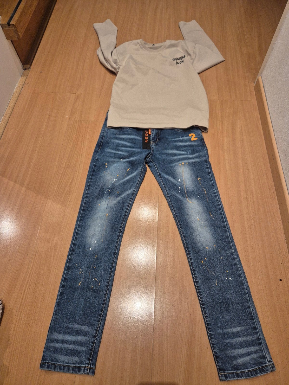 Stoere set: Beige longsleeve met jeans (maat 164), Gebruikt, Ophalen of Verzenden, Setje, Bom Kids / Icon 2