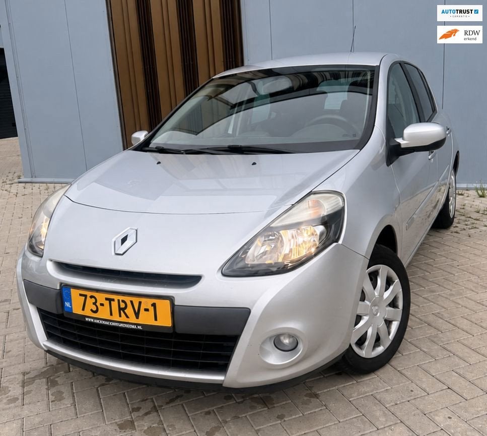 Renault Clio 1.2 Authentique, Voorwielaandrijving, Gebruikt, 4 cilinders, 49 €/maand