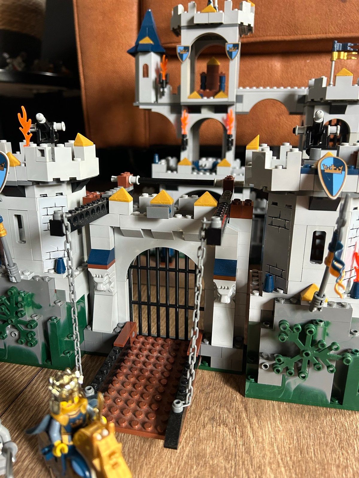Lego Castle 7094: King's Castle Siege met draak en figuren, Ophalen of Verzenden, Gebruikt