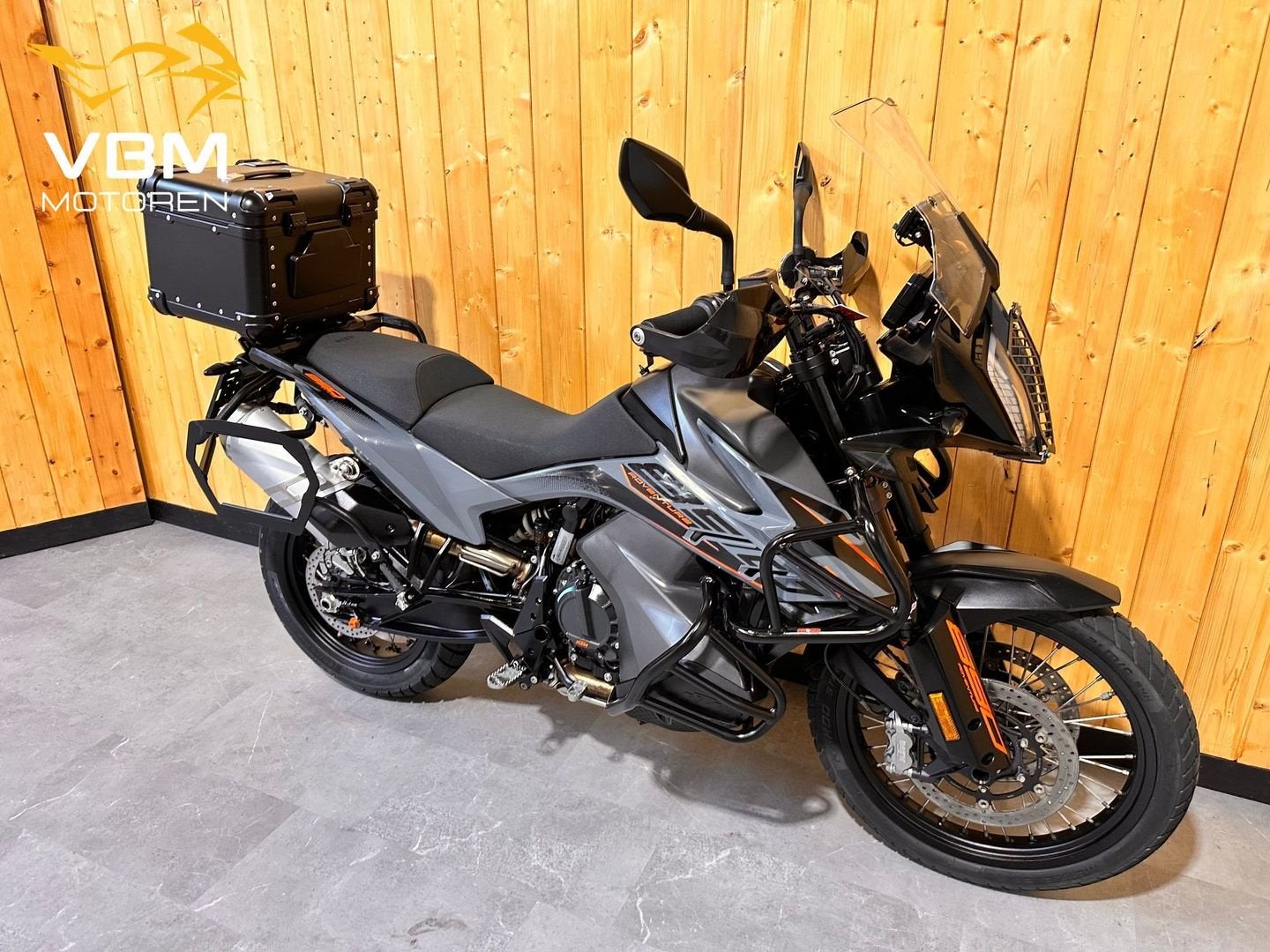 KTM 890 Adventure 890-Adventure Cruise Led TFT, 2 cilinders, KTM, Motorrijbewijs A, Onbekend