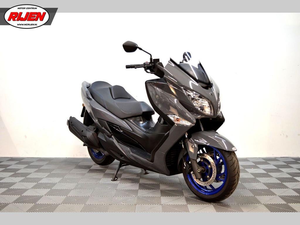 SUZUKI AN 400 BURGMAN (bj 2022), Motoren, Motoren | Suzuki, 400 cc, Bedrijf, Onbekend, Onbekend