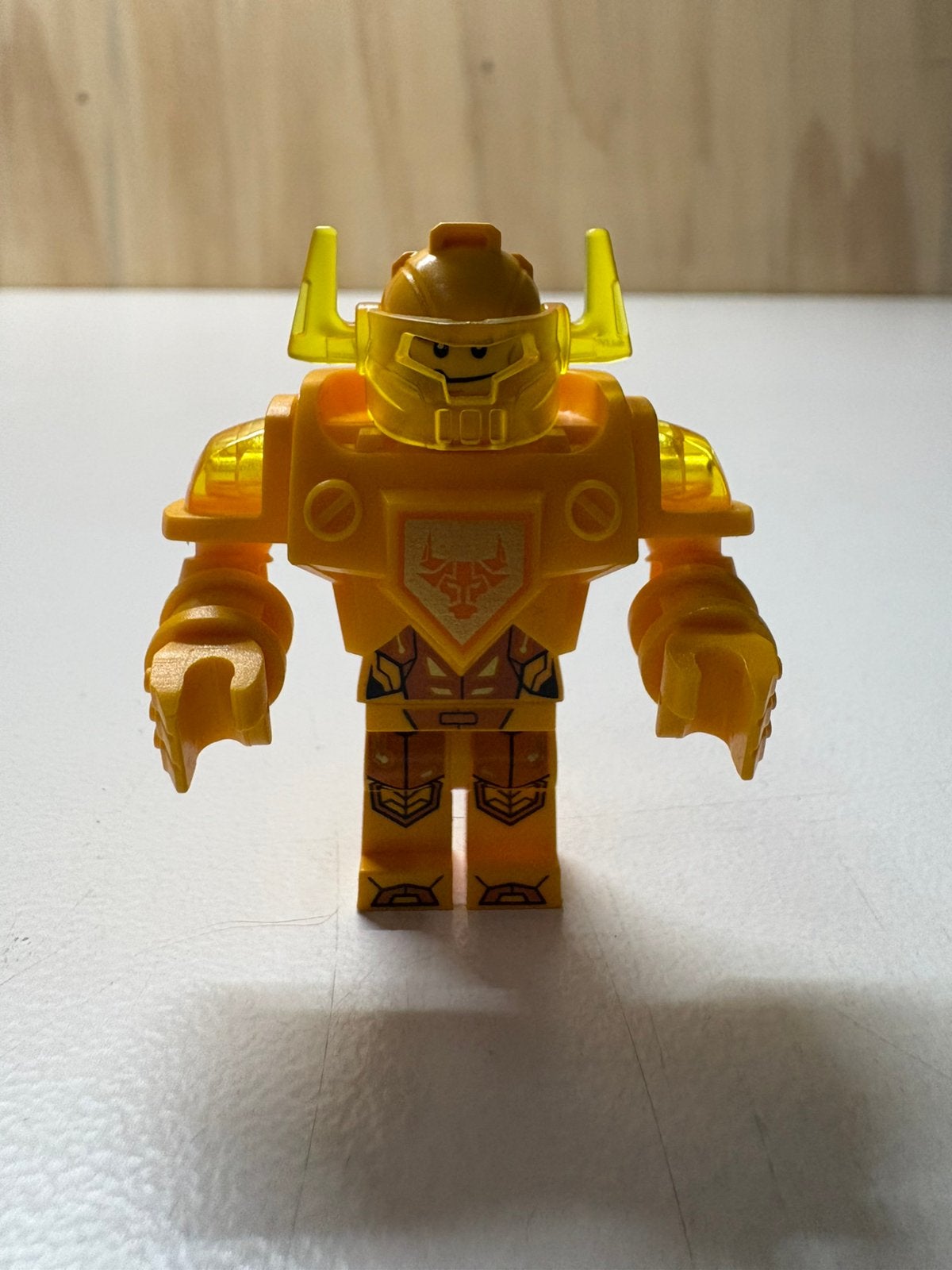 Lego Nexo Knights Ultimate Axl minifig - nex053, Overige thema's, Lego, Ophalen of Verzenden, Zo goed als nieuw
