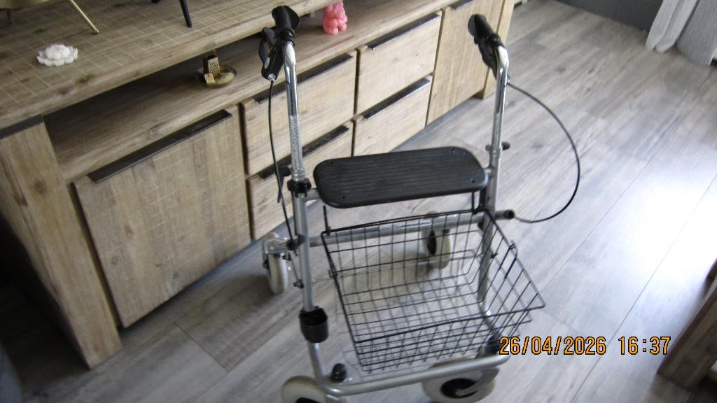 Goede Stevige Rollator ., Diversen, Ophalen, Opvouwbaar, Zo goed als nieuw