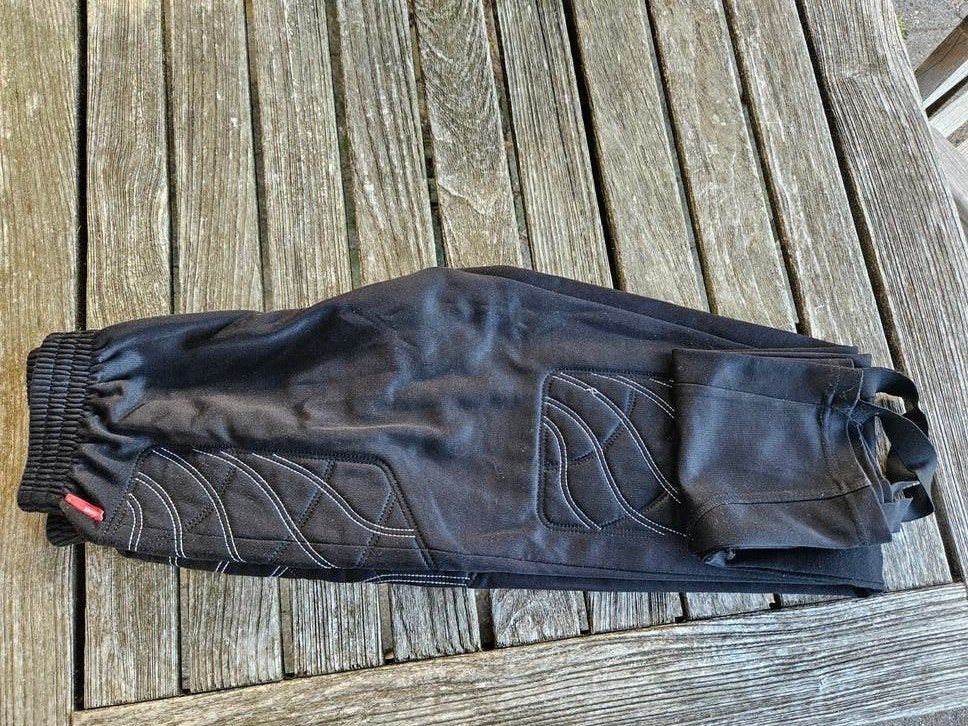 Hummel trainingsbroek maat 164/176, Kinderen en Baby's, Kinderkleding | Maat 164, Ophalen of Verzenden, Gebruikt, Jongen of Meisje