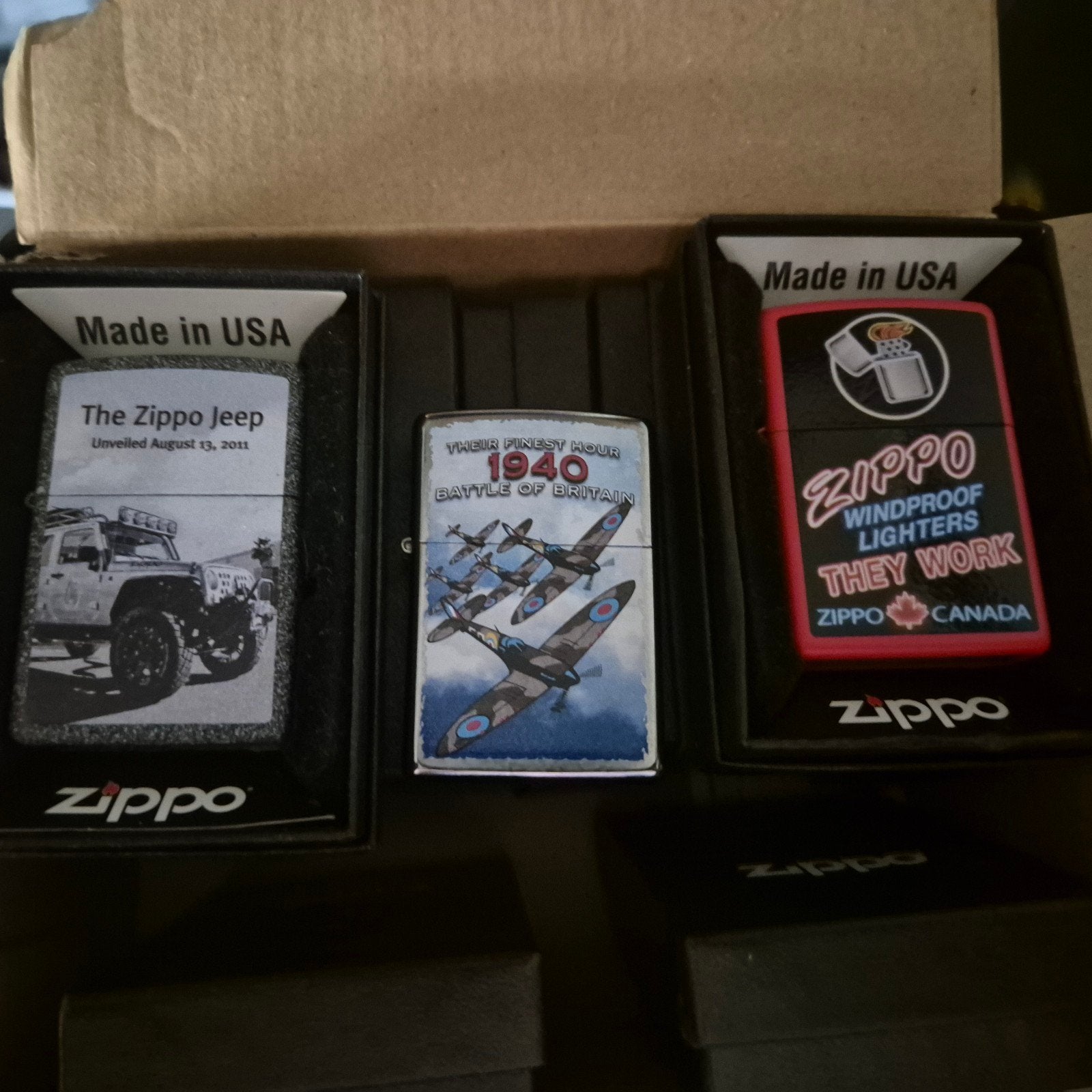 Zippo aanstekers: Jeep, Battle of Britain & Canada Logo, Ophalen of Verzenden, Aansteker