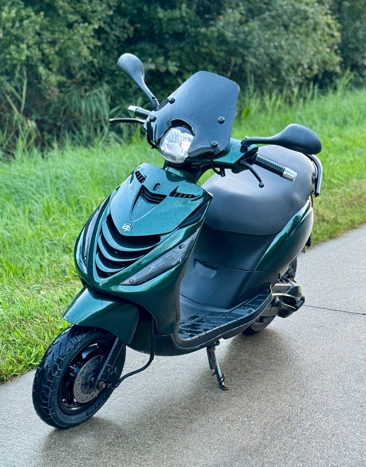 Te koop: Piaggio Zip 125cc 2-takt (Hexagon-blok), Fietsen en Brommers, Ophalen of Verzenden, Zo goed als nieuw, Benzine, Zip