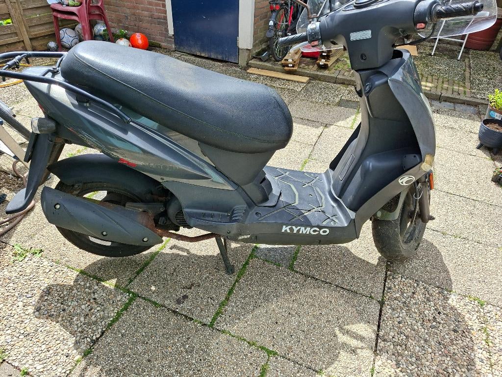 Kymco Agility50 Snorscooter  100 Euro, Fietsen en Brommers, Scooters | Kymco, Ophalen, Gebruikt, Maximaal 25 km/u, Agility