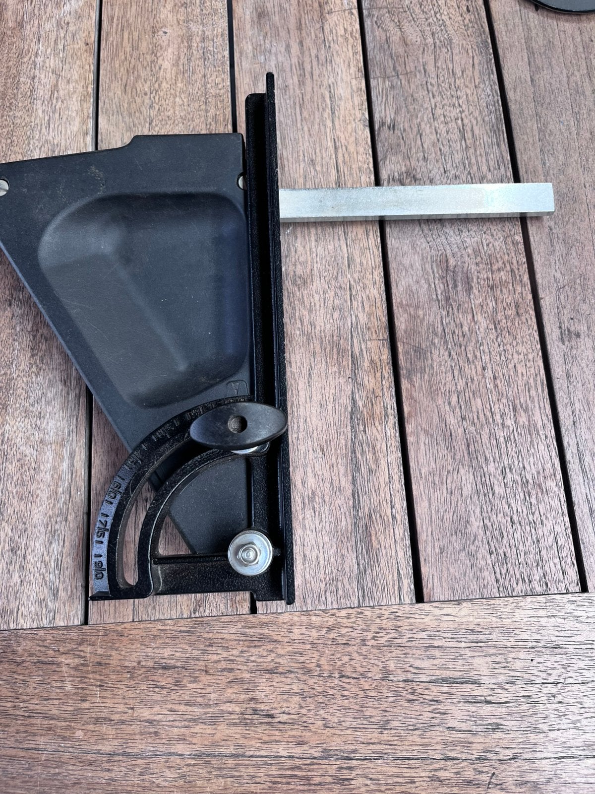 Dewalt Elu verstekgeleider, Ophalen, Nieuw