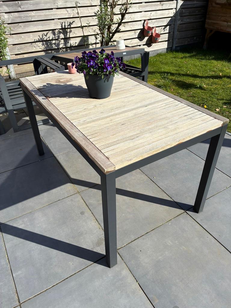 Tuintafel 140x80 met metalen frame - Mooie staat!, Ophalen, Gebruikt, Rechthoekig, Metaal