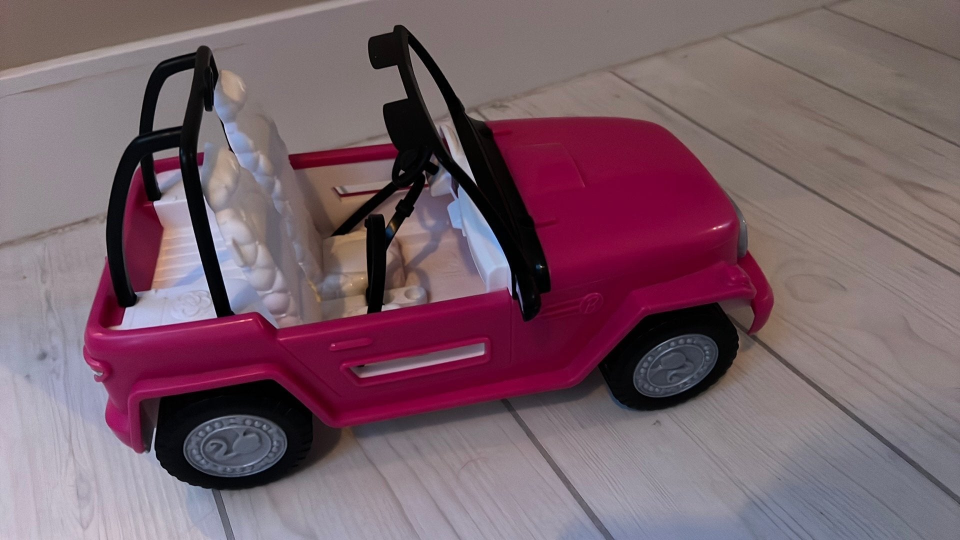 Barbie speelgoed auto, Kinderen en Baby's, Ophalen, Zo goed als nieuw