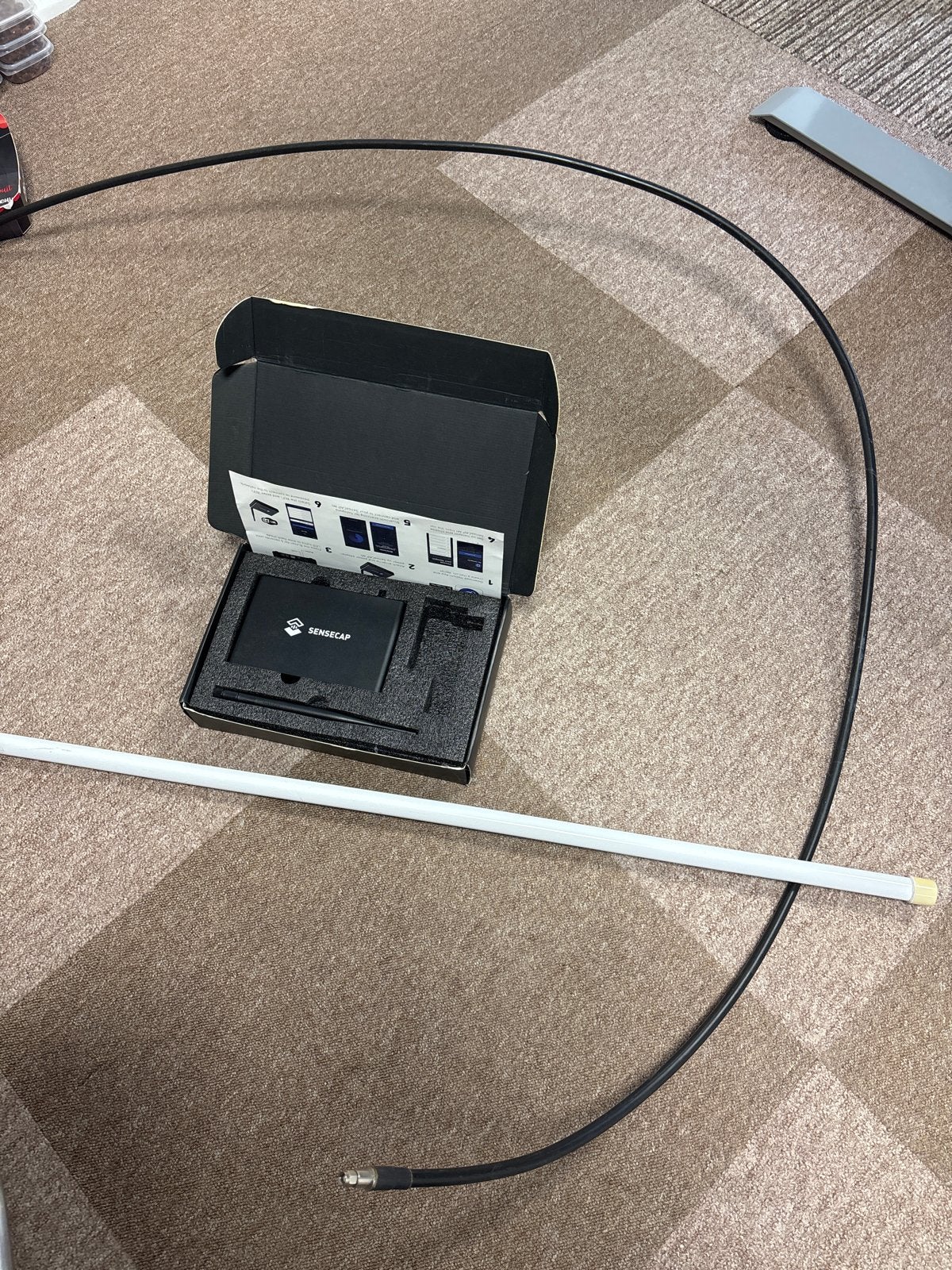 Sensecap Helium Miner met antenne, Ophalen, Zo goed als nieuw