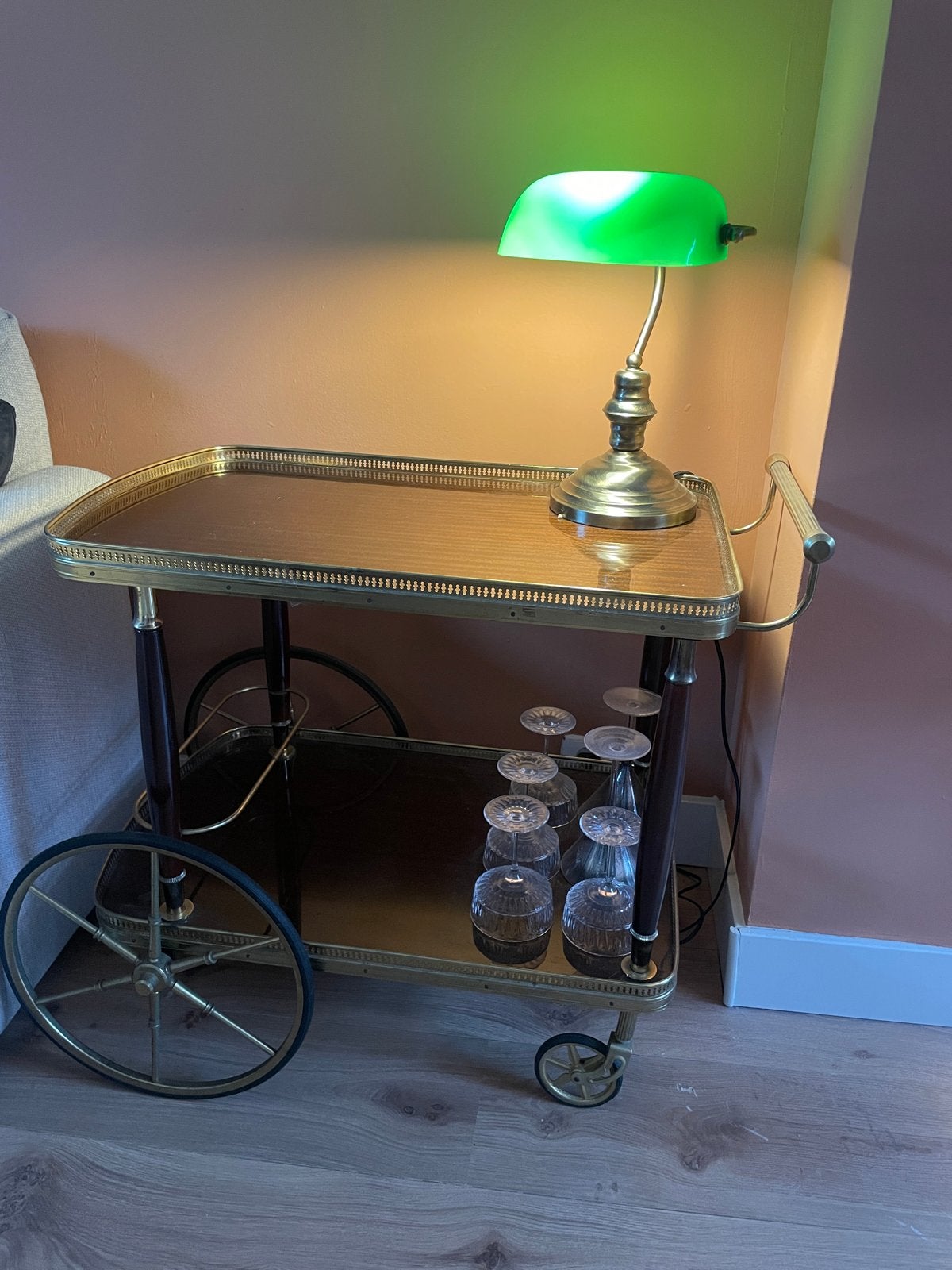 Vintage serveerwagen/barcart met messing details, Ophalen