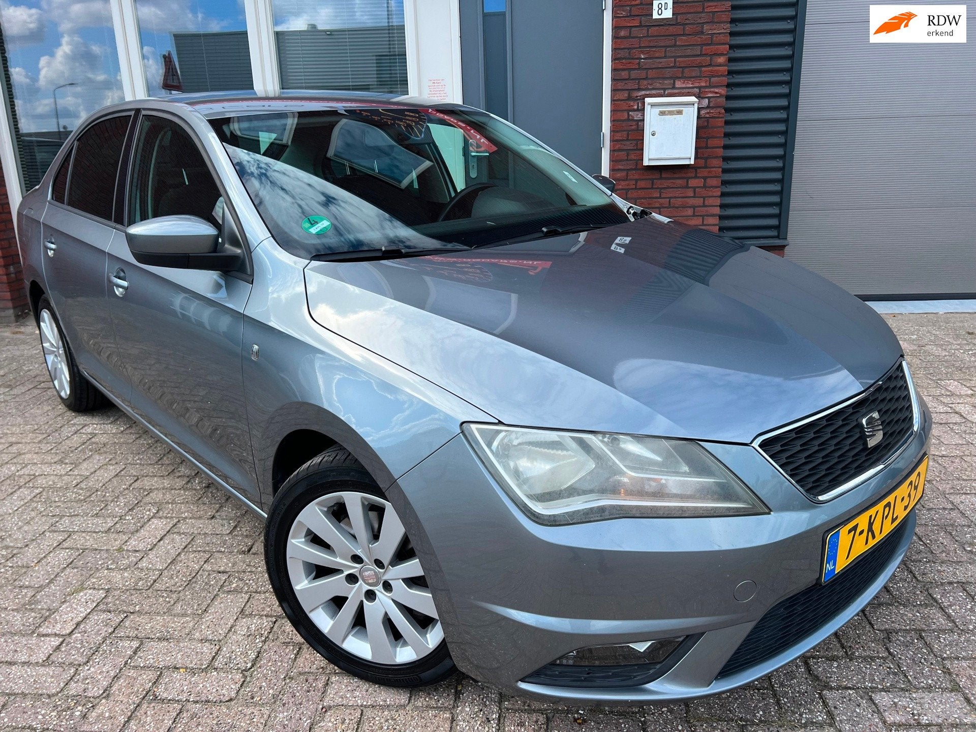 Seat Toledo 1.2 TSI Businessline High / 1e Eig / Navi / PDC, Voorwielaandrijving, Euro 5, Stof, Gebruikt