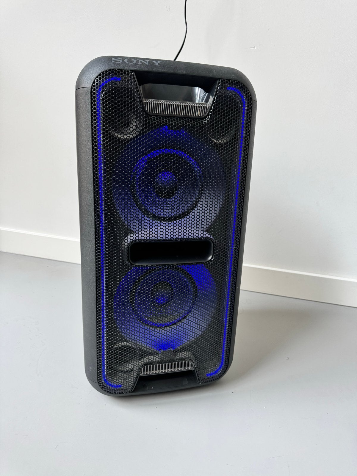 Foto 3 van Sony GTK-XB7 Party Speaker 350W met Lichteffecten