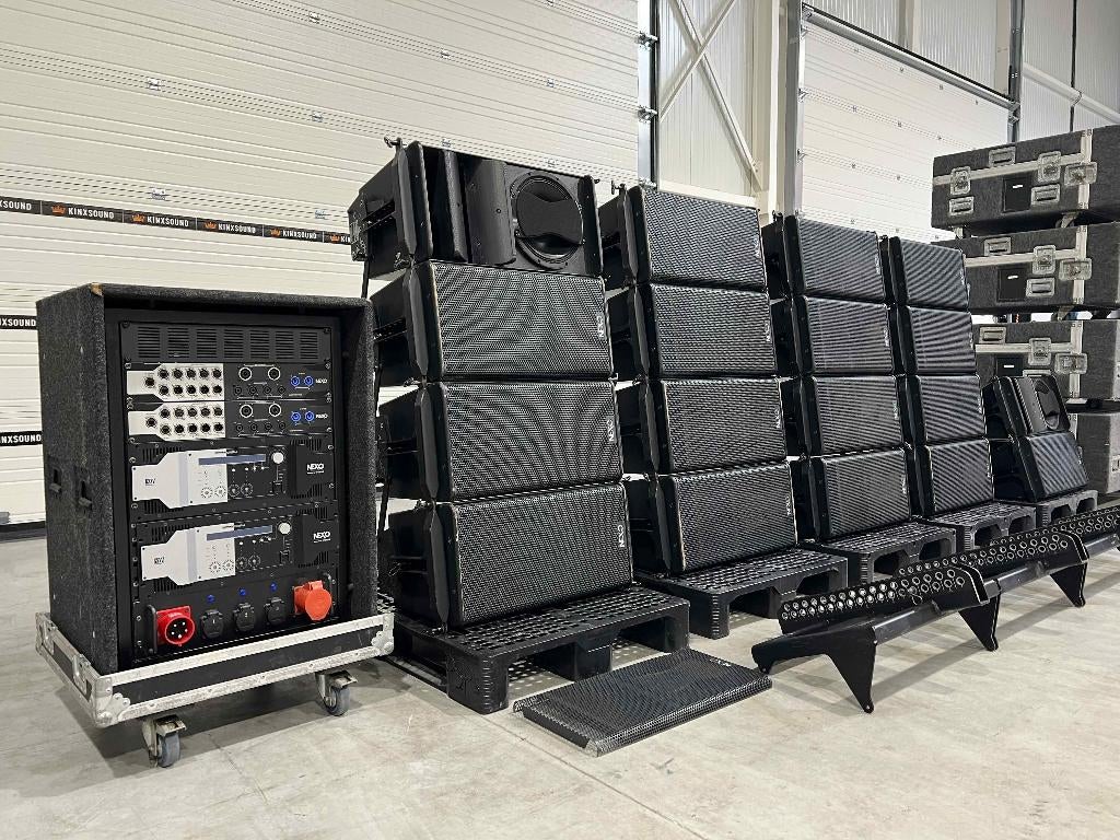Nexo GEO S12 line array: 20x GEO S1210/S1230 2x NXAMP4x4, Overige merken, Gebruikt, Ophalen of Verzenden, Complete surroundset