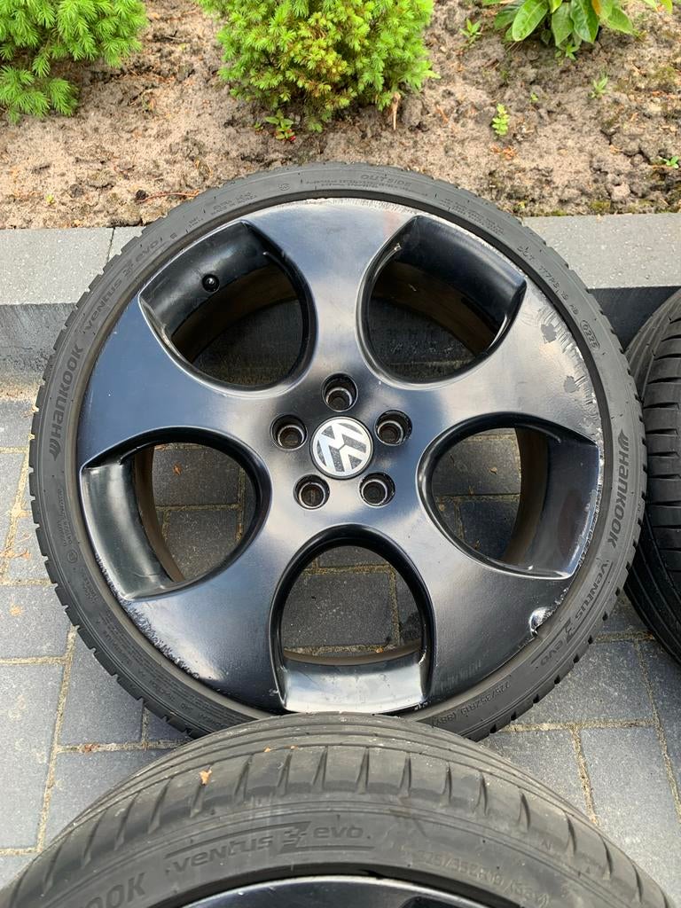 2 sets banden los te koop of samen, Auto-onderdelen, Banden en Velgen, Banden en Velgen, Zomerbanden, 19 inch, 225 mm, Personenwagen