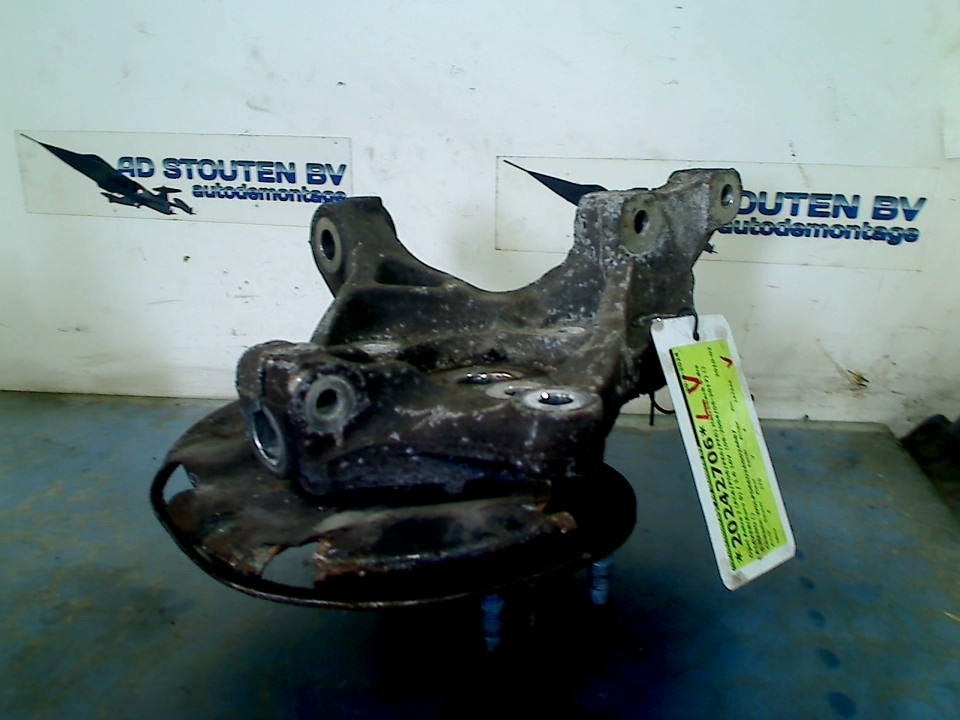 Fusee Links Voor Opel Astra J (PC6/PD6/PE6/PF6) 2010, Gebruikt, Bahnhofsplatz, Rüsselsheim am Main 65423, , Duitsland, Opel, Opel Automobile GmbH