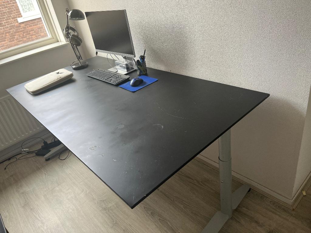 Bureau, Huis en Inrichting, Bureaus, Ophalen, Gebruikt, Zwart, Computerbureau