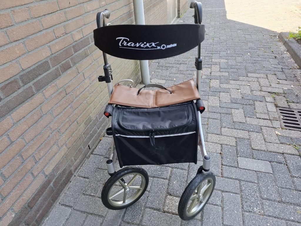 Travixx Rollator in zeer goede staat, Diversen, Ophalen, Opvouwbaar, Zo goed als nieuw