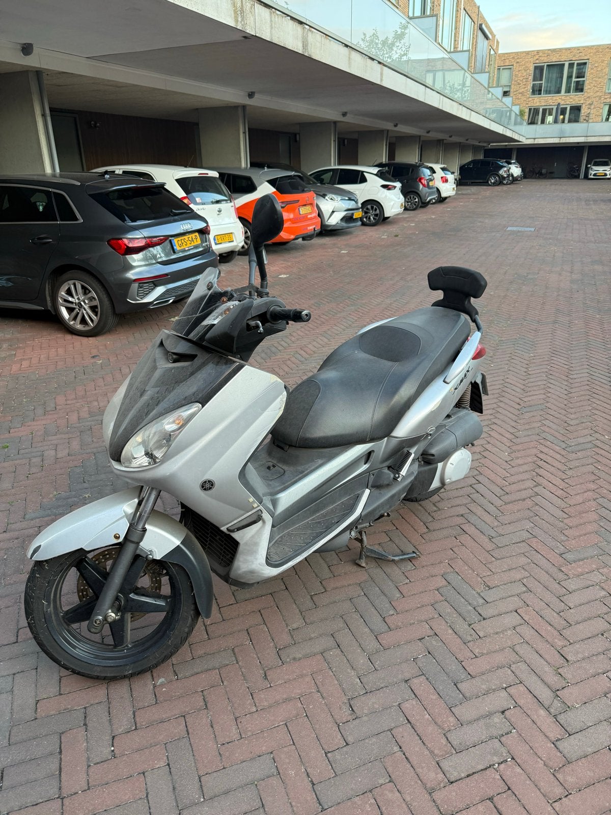 Yamaha XMAX Scooter - Betrouwbaar en Comfortabel, Ophalen