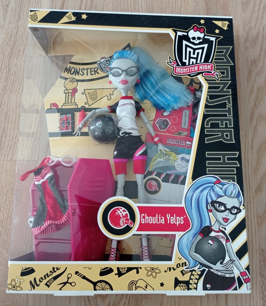 Zeldzame Monster High Ghoulia Yelps Physical Deaducation, Verzamelen, Poppen, Ophalen of Verzenden, Nieuw, Pop