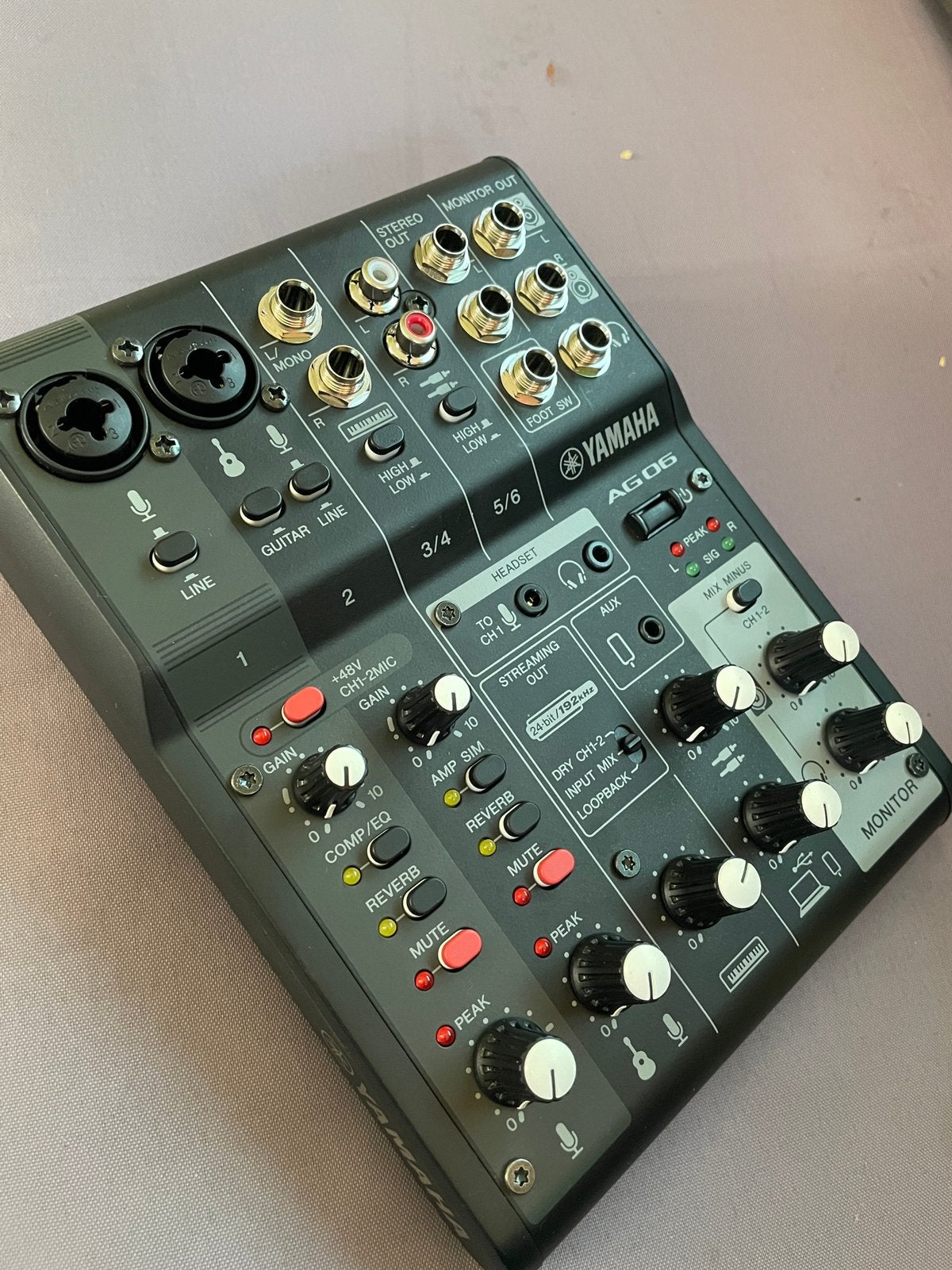 Yamaha AG-06 in nieuw staat, Ophalen of Verzenden, Zo goed als nieuw
