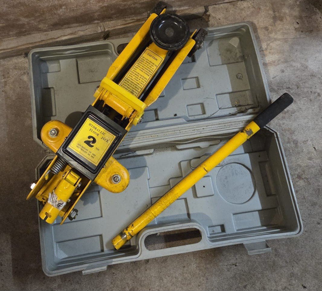 Silverline autokrik compleet met  koffer, Ophalen of Verzenden, Zo goed als nieuw, Hydraulisch, Garagekrik