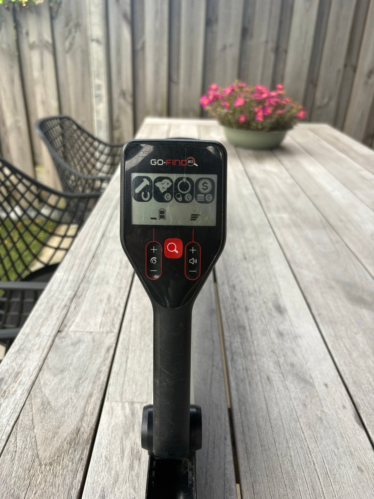 Minelab Go-Find metaaldetector - Compact en reisvriendelijk!, Hobby en Vrije tijd, Metaaldetectors, Gebruikt, Ophalen of Verzenden
