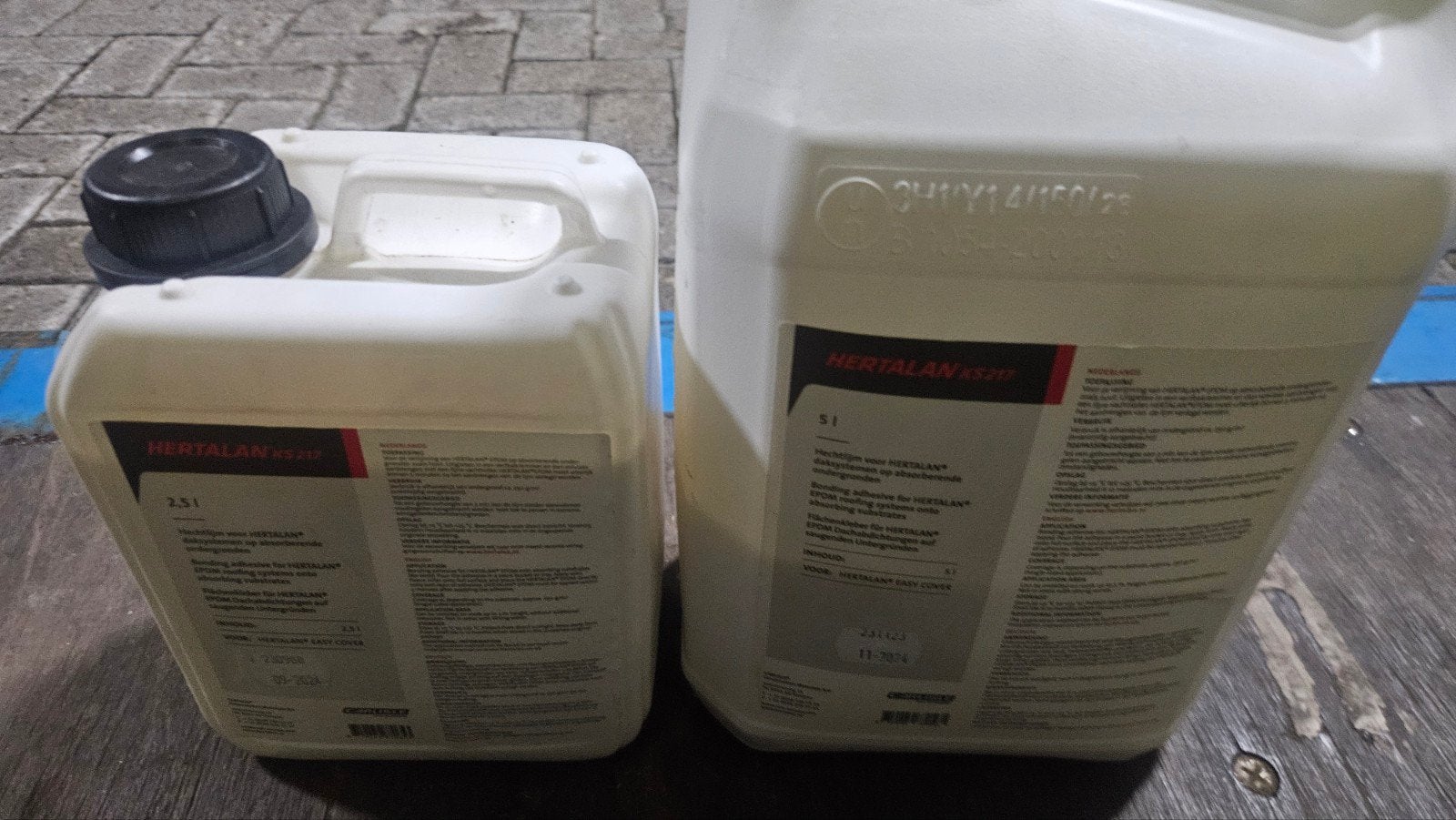 Hertalan KS217 EPDM dakbedekking lijm - 2.5L en 5L, Gebruikt, Ophalen of Verzenden, Hertalan, Niet gespecificeerd