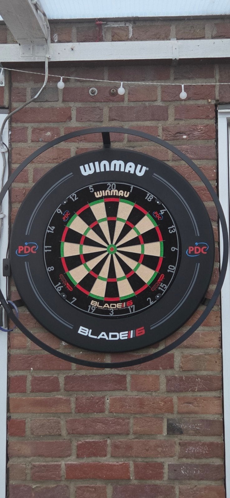 Winmau Blade 6 PDC Edition set (nieuwstaat) darts dartbord, Ophalen of Verzenden, Zo goed als nieuw, Dartbord